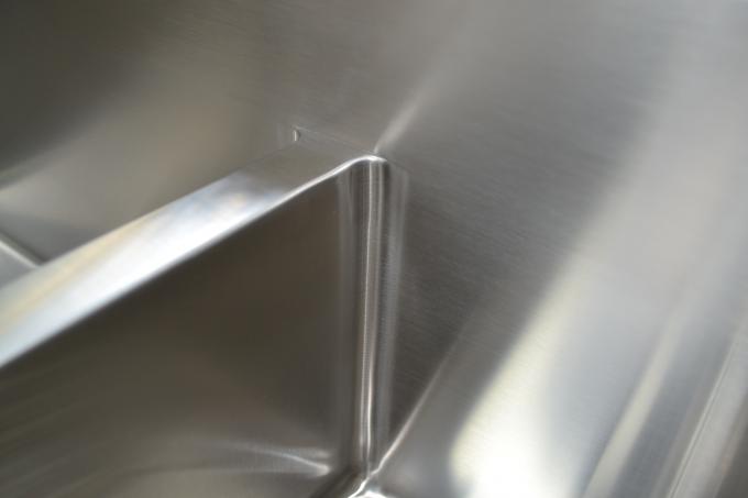 Baisse de 304 topmount d'acier inoxydable de style de l'Amérique dans l'évier de lavabo de salle de bains de cuisine