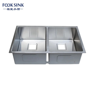 Évier de cuisine américain d'Undermount de style cuvette faite main de perforation rectangulaire de l'acier inoxydable 304 de double