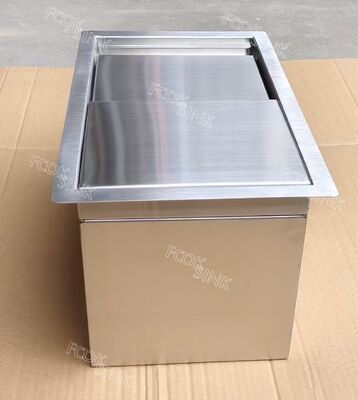 Un seau de glace isolée de haute qualité avec une surface brossée 304 contenant une poubelle de glace en acier inoxydable personnalisable
